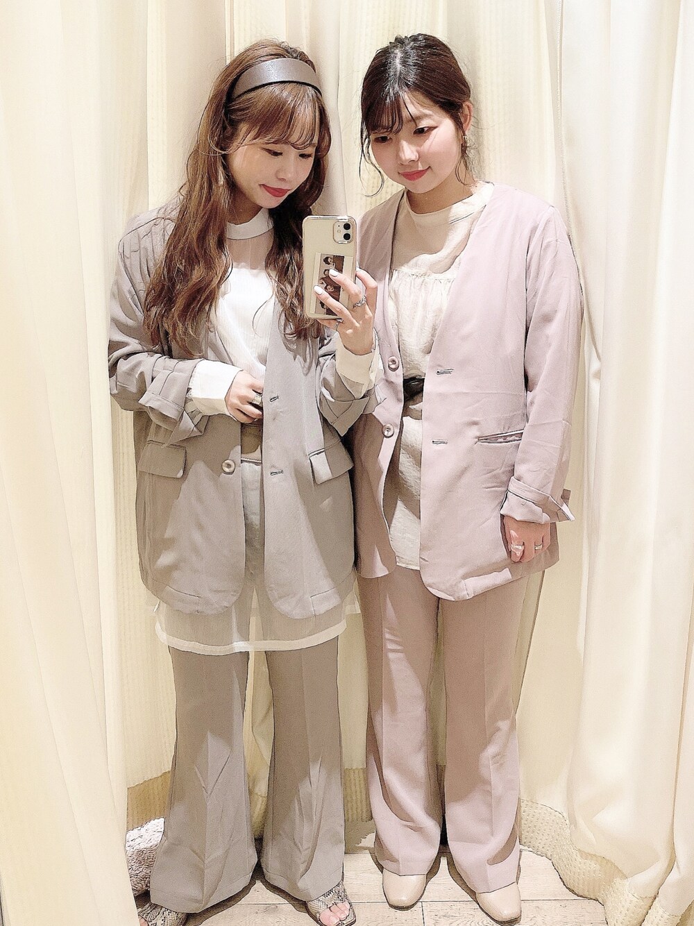 「セットアップ、セットアップスタイル、シミラールック、リンクコーデ、双子コーデ、ワントーンコーデ、ディズニーコーデ」｜「mysticのノーカラージャケット /セットアップ（ノーカラージャケット、グリーン系）」を使った、sihoさん（レディース・155cm）の春コーディネートの1枚目の写真