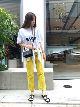 「MSGM（エムエスジーエム）のアイテム（パンツ）」を使った、NATSUさん（レディース・165cm）の春コーディネート