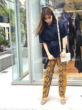 「muller of yoshiokubo（ミュラーオブヨシオクボ）のアイテム（その他パンツ）」を使った、NATSUさん（レディース・165cm）の春コーディネート