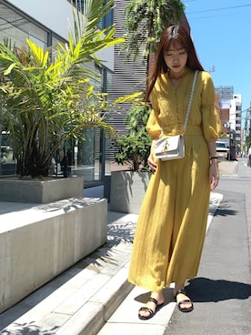 「JW Anderson（ジェイダブリューアンダーソン）のアイテム（バッグ）」を使った、NATSUさん（レディース・165cm）の春コーディネート