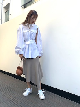 「JW Anderson（ジェイダブリューアンダーソン）のアイテム（バッグ）」を使った、NATSUさん（レディース・165cm）の秋コーディネート
