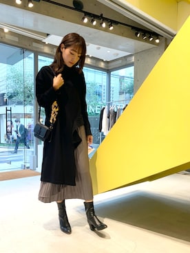 「JW Anderson（ジェイダブリューアンダーソン）のアイテム（バッグ）」を使った、NATSUさん（レディース・165cm）の秋コーディネート