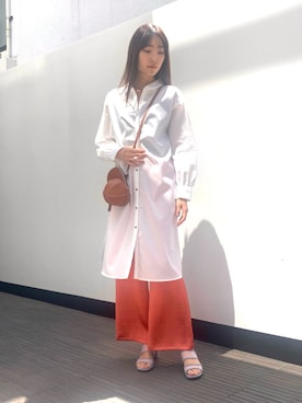 「JW Anderson（ジェイダブリューアンダーソン）のアイテム（バッグ）」を使った、NATSUさん（レディース・165cm）の春コーディネート