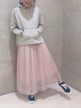 「Te chichi TERRASSE」｜「アイテム（スニーカー）」を使った、lukawaguchimaekawaさん（レディース・165cm）の春コーディネート