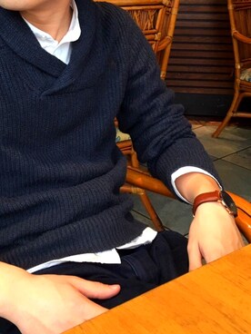 「Abercrombie&Fitch（アバークロンビーアンドフィッチ）のアイテム（ニット/セーター）」を使った、naokiさん（メンズ・175cm）の冬コーディネート