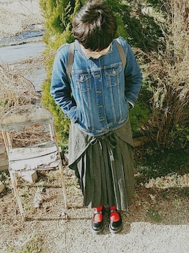 「アイテム（デニムジャケット）」を使った、RIEさん（レディース・155cm）の春コーディネート