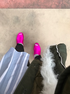 「DRIES VAN NOTEN（ドリスヴァンノッテン）のアイテム（サンダル）」を使った、yuiさん（レディース・160cm）の春コーディネート