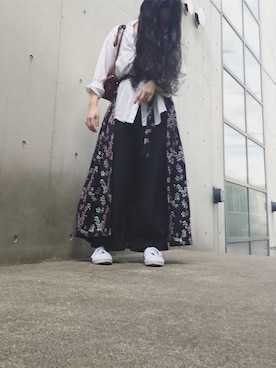 「DRIES VAN NOTEN（ドリスヴァンノッテン）のアイテム（スカート）」を使った、yuiさん（レディース・160cm）の夏コーディネート