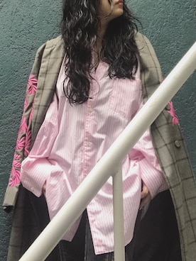 「DRIES VAN NOTEN（ドリスヴァンノッテン）のアイテム（チェスターコート）」を使った、yuiさん（レディース・160cm）の秋コーディネート