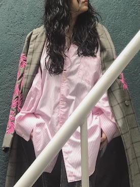 yuiさんの（VETEMENTS | ヴェトモン）を使ったコーディネート