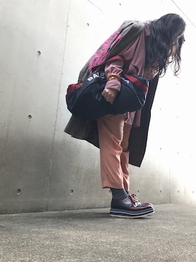 「DRIES VAN NOTEN（ドリスヴァンノッテン）のアイテム（チェスターコート）」を使った、yuiさん（レディース・160cm）の冬コーディネート