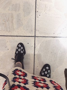 「PRADA（プラダ）のアイテム（その他シューズ）」を使った、yuiさん（レディース・160cm）の冬コーディネート