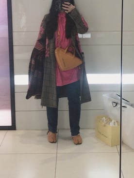 「DRIES VAN NOTEN（ドリスヴァンノッテン）のアイテム（チェスターコート）」を使った、yuiさん（レディース・160cm）の春コーディネート