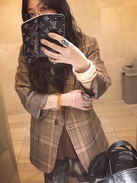 「DRIES VAN NOTEN（ドリスヴァンノッテン）のアイテム（テーラードジャケット）」を使った、yuiさん（レディース・160cm）の秋コーディネート