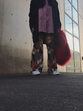「DRIES VAN NOTEN（ドリスヴァンノッテン）のアイテム（バッグ）」を使った、yuiさん（レディース・160cm）の春コーディネート