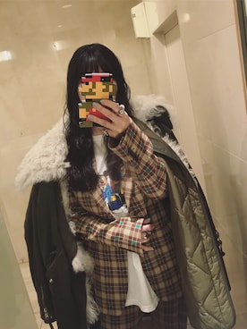 「DRIES VAN NOTEN（ドリスヴァンノッテン）のアイテム（ジャケット/アウター）」を使った、yuiさん（レディース・160cm）の春コーディネート