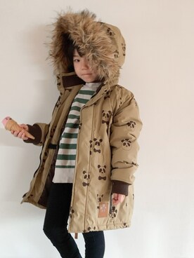 「Mini Rodini（ミニロディーニ）のアイテム（ジャケット/アウター）」を使った、りく・みさき・母さん（キッズ・110cm）の秋コーディネート