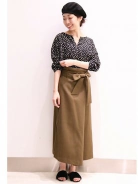 「カーキスカート」｜natsukiさん（レディース・162cm）の秋コーディネート