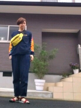 「アイテム（ボディバッグ/ウエストポーチ、イエロー系）」を使った、Yukaco Imamuraさん（レディース・166cm）の夏コーディネート