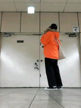 「430（フォーサーティ）のアイテム（キャップ）」を使った、Yukaco Imamuraさん（レディース・166cm）の春コーディネート