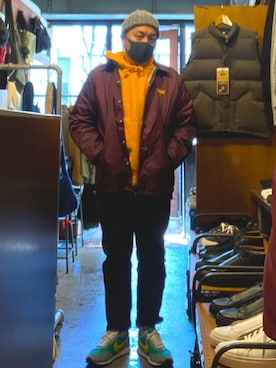 「nike」｜「アイテム（ナイロンジャケット）」を使った、伊藤孝法さん（メンズ・165cm）の春コーディネート