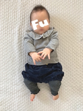 「つかまり立ち」｜Fu◡̈⃝︎さん（キッズ・60cm）の秋コーディネート
