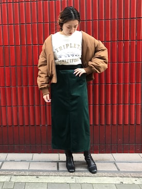 「ベロアスカート」｜「アイテム（MA-1）」を使った、saori shikiさん（レディース・158cm）の秋コーディネート