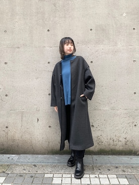 「アイテム（ノーカラーコート、グレー系）」を使った、saori shikiさん（レディース・158cm）の冬コーディネート