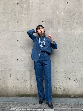 「ダンガリーシャツ」｜「アイテム（アクセサリー）」を使った、saori shikiさん（レディース・158cm）の冬コーディネート