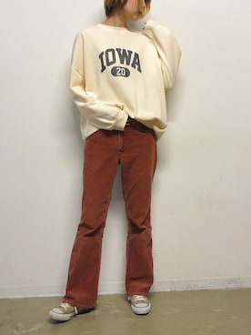 「Levi's」｜「アイテム（スウェット）」を使った、まっしーさん（レディース・170cm）の秋コーディネート