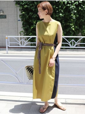 「アイテム（ビーチサンダル）」を使った、Reimiさん（レディース・170cm）の春コーディネート