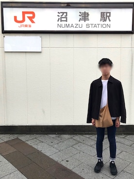 「アイテム（バングル/リストバンド）」を使った、ぐんぐんさん（メンズ・175cm・20代）の秋コーディネート
