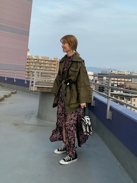 「花柄」｜「アイテム（ナイロンジャケット）」を使った、mariさん（レディース・161cm）の冬コーディネート