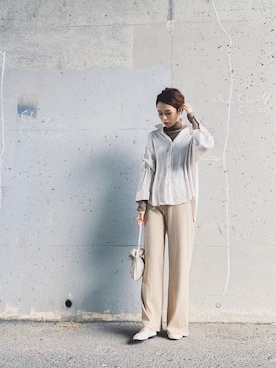 「UNIQLO（ユニクロ）のエクストラファインメリノリブタートルネックセーター（長袖）（ニット/セーター）」を使った、meiさん（レディース・162cm）の春コーディネート