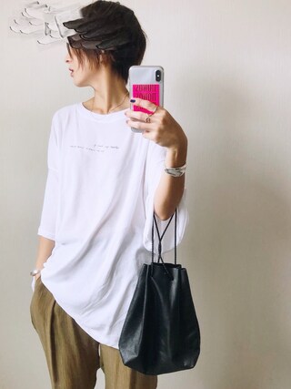 mayumi使用「via j（via j(ヴィアジェイ) 転写プリント半袖Tシャツ）」的時尚穿搭