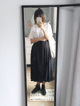 「keisuke kanda（ケイスケカンダ）のアイテム（Tシャツ/カットソー）」を使った、Kira|_・)さん（レディース・166cm）の春コーディネート
