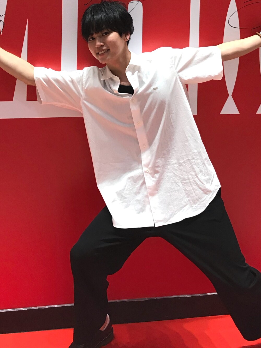 「残暑、白シャツ大好きマン」｜「Scyeの【Scye】〈別注〉半袖ブロードシャツ MEN（シャツ/ブラウス、ホワイト系）」を使った、Gintaroさん（メンズ・178cm）の秋コーディネートの1枚目の写真