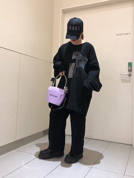 「AZSのアイテム（キャップ）」を使った、YU-KA OZAWAさん（レディース・153cm）の秋コーディネート