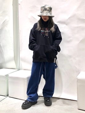 「L.H.P（エルエイチピー）のアイテム（パーカー）」を使った、YU-KA OZAWAさん（レディース・153cm）の秋コーディネート