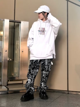 「L.H.P（エルエイチピー）のアイテム（パーカー）」を使った、YU-KA OZAWAさん（レディース・153cm）の秋コーディネート