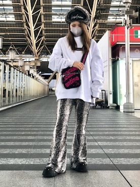 「L.H.P（エルエイチピー）のアイテム（スウェット）」を使った、YU-KA OZAWAさん（レディース・153cm）の冬コーディネート