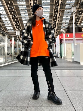 「MSGM（エムエスジーエム）のアイテム（パーカー）」を使った、YU-KA OZAWAさん（レディース・153cm）の冬コーディネート