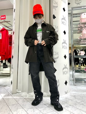 「DANKE SCHON（ダンケシェーン）のDankeSchon/ダンケシェーン/撥水ストレッチナイロンカーゴシャツ（シャツ/ブラウス）」を使った、YU-KA OZAWAさん（レディース・153cm）の冬コーディネート