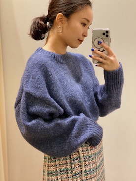 「ブルーニット」｜MOMOKAさん（レディース・160cm）の秋コーディネート