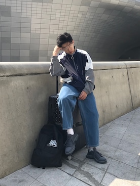 「travel」｜「アイテム（ジャケット/アウター）」を使った、Owen Wu さん（メンズ・174cm）の春コーディネート