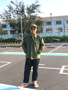 「アイテム（その他シューズ）」を使った、SHARKWAYNEさん（メンズ・176cm・20代）の春コーディネート