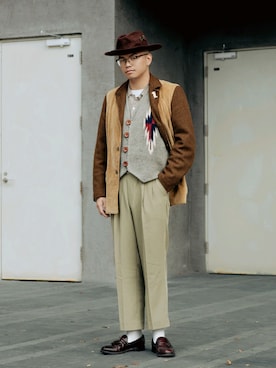 「アイテム（その他トップス）」を使った、SHARKWAYNEさん（メンズ・176cm・20代）の春コーディネート