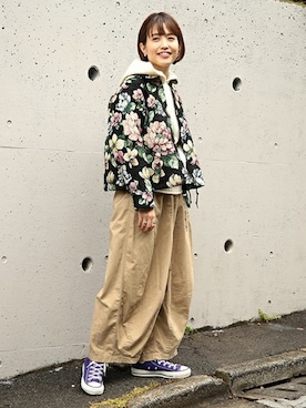 「ニットパーカー」｜「アイテム（ブルゾン）」を使った、canae ueharaさん（レディース・162cm）の秋コーディネート