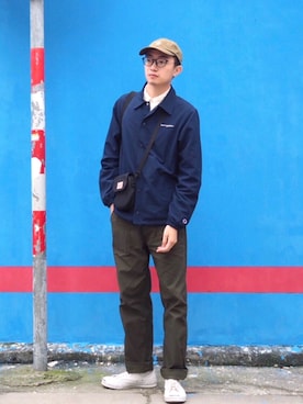 「Champion（チャンピオン）のアイテム（マウンテンパーカー）」を使った、假的俞文乐さん（メンズ・176cm）の秋コーディネート