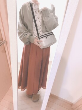 「アプレジュール」｜「アイテム（ブルゾン）」を使った、hii_tonさん（レディース・165cm）の春コーディネート